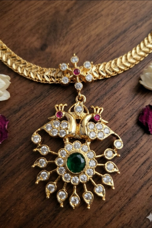 Vintage style panchaloham Neck Choker