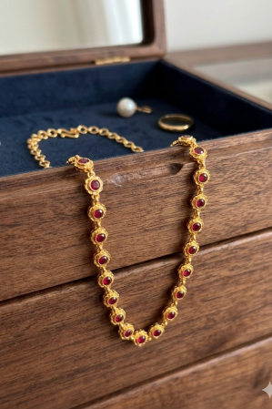 Alternative view of Vintage style panchaloham Necklace